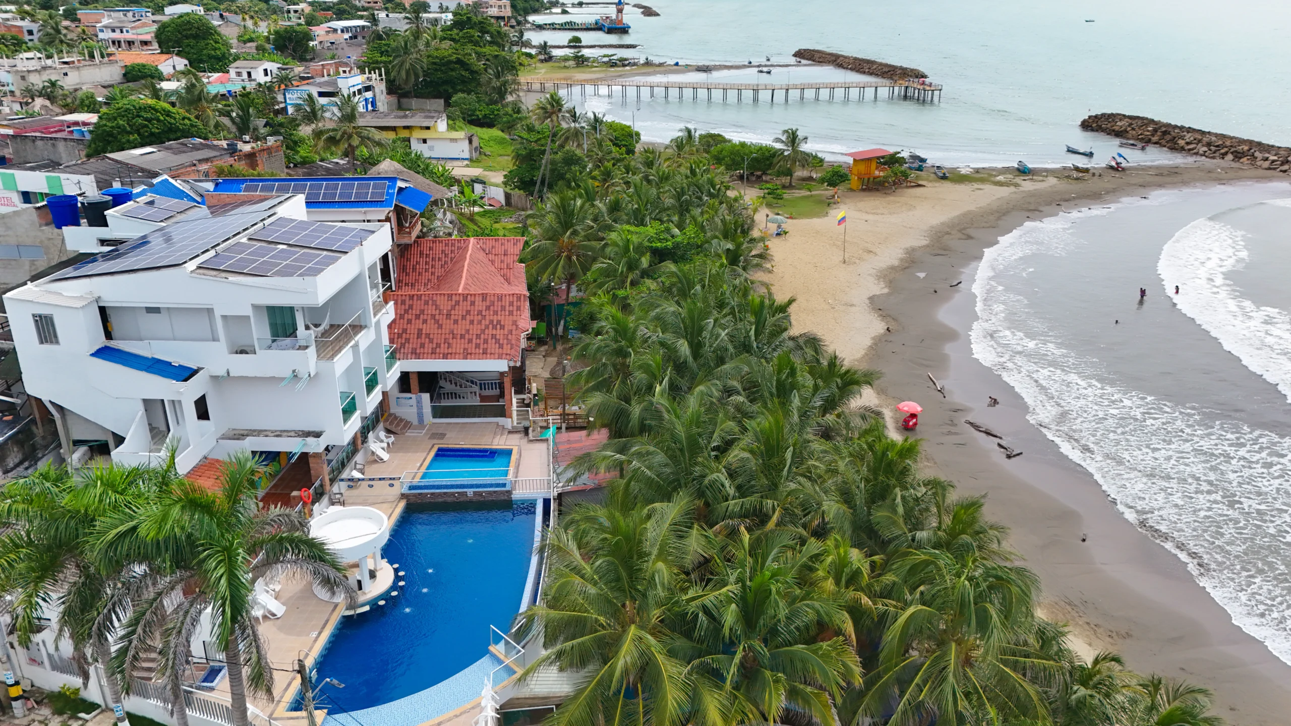 Toma aerea Hotel El Mirador Arboletes Antioquia