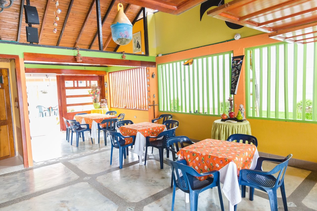 Restaurante y hotel Doña Triny en Sapzurro